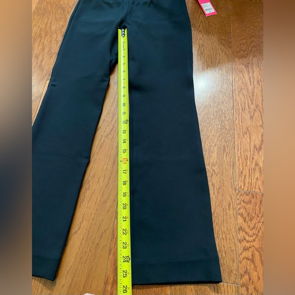 Lilly Pulitzer Mia Crop Flare Ponte Pant NWT - Picture 6 of 11